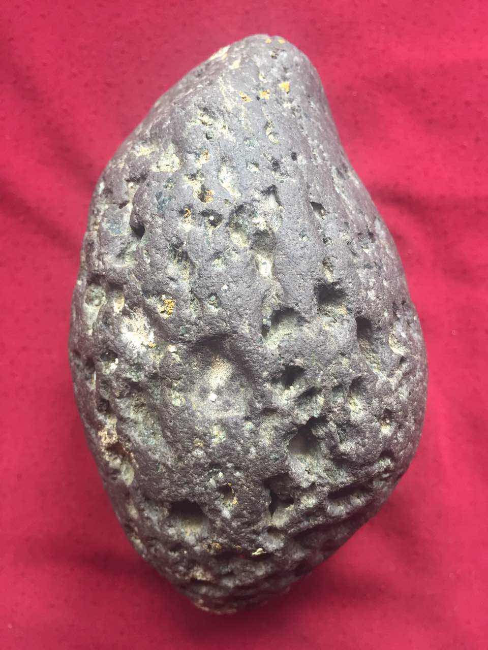 引人注目的珍稀石陨石